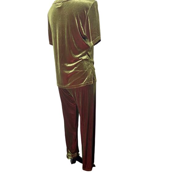 Vintage 90s Rialto Collection Green Velvet Short Sleeve Lounge Set Sz Small - Picture 10 of 11